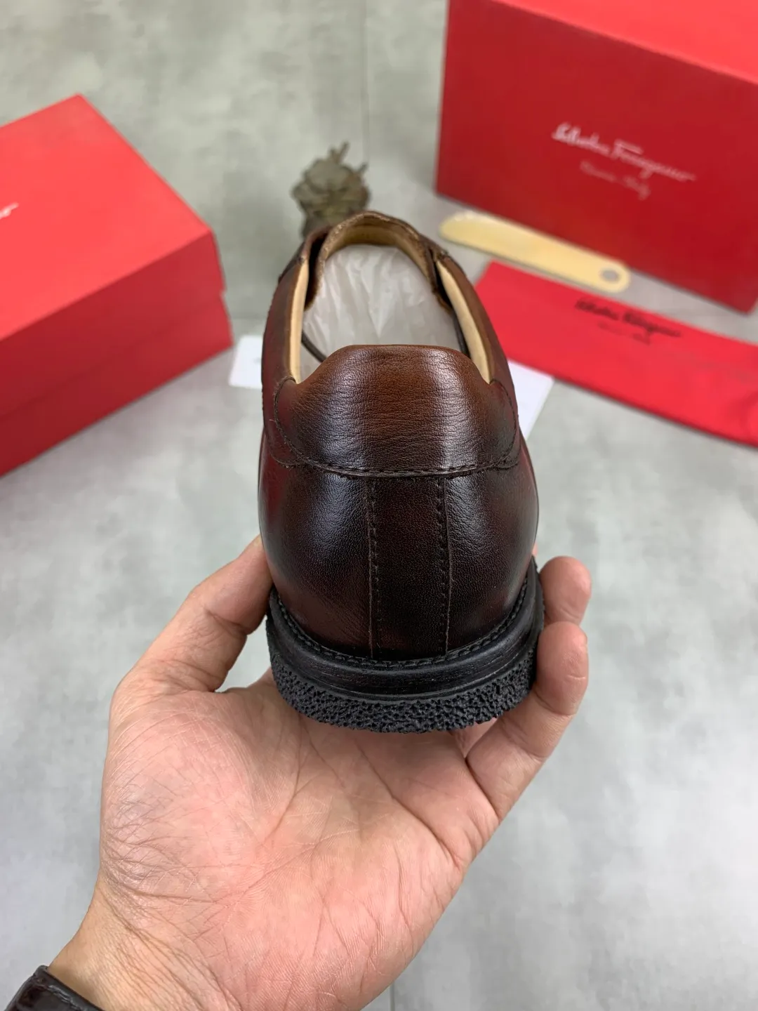 Men's Men's Shoes P560💰[New Style] Water-dyed Niuli 🆘[Salvatore Ferragamo] Ferragamo's latest casual business leather shoes for men! Listed simultaneously! The fabric is made of specially imported original calfskin, the lining is made of imported water-dyed cowhide, and the original combination outsole is absolutely luxurious and leads the fashion trend. Matching code: 39-44 (45 customized) 5️⃣ colors available